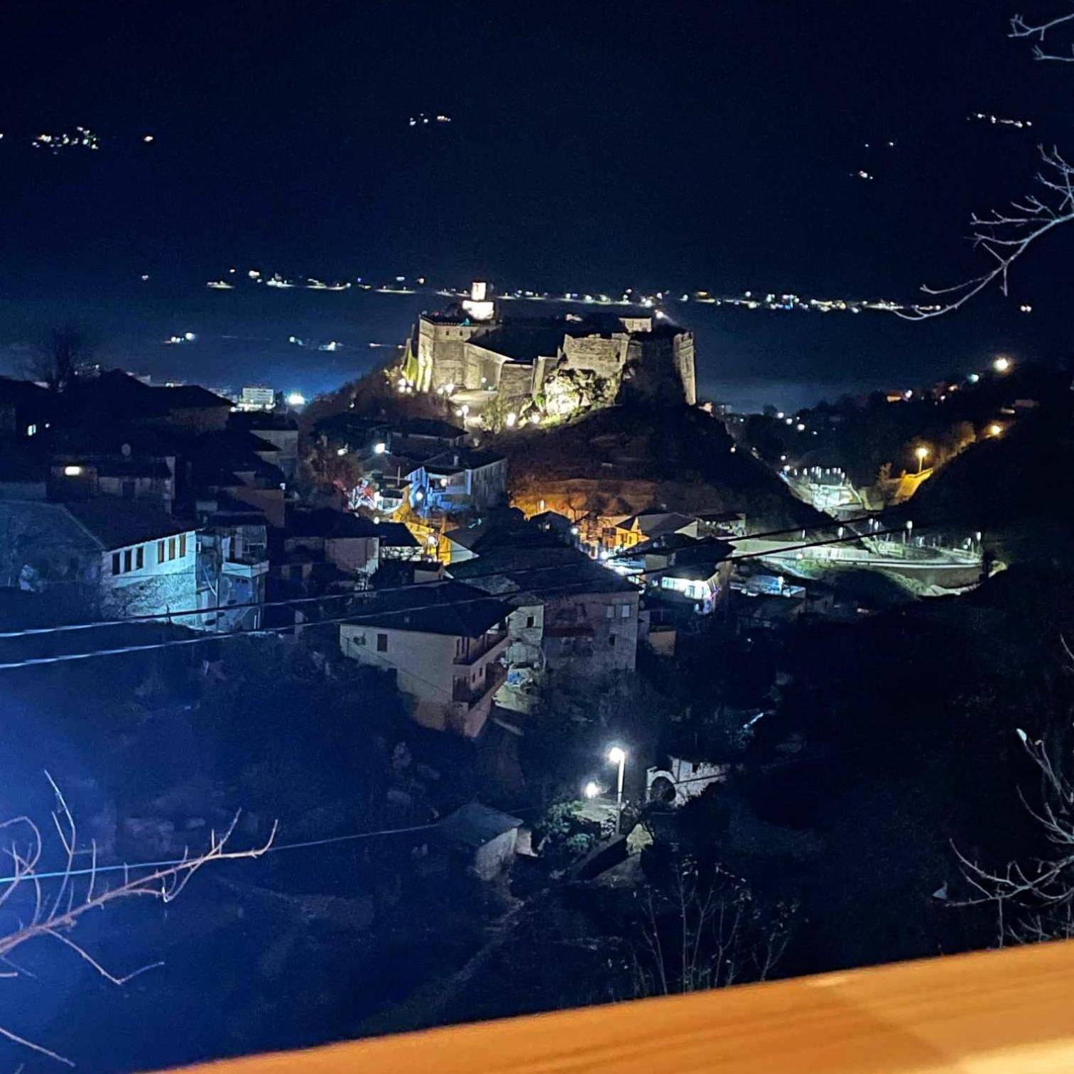 Guest House Hasko Gjirokastër Eksteriør bilde