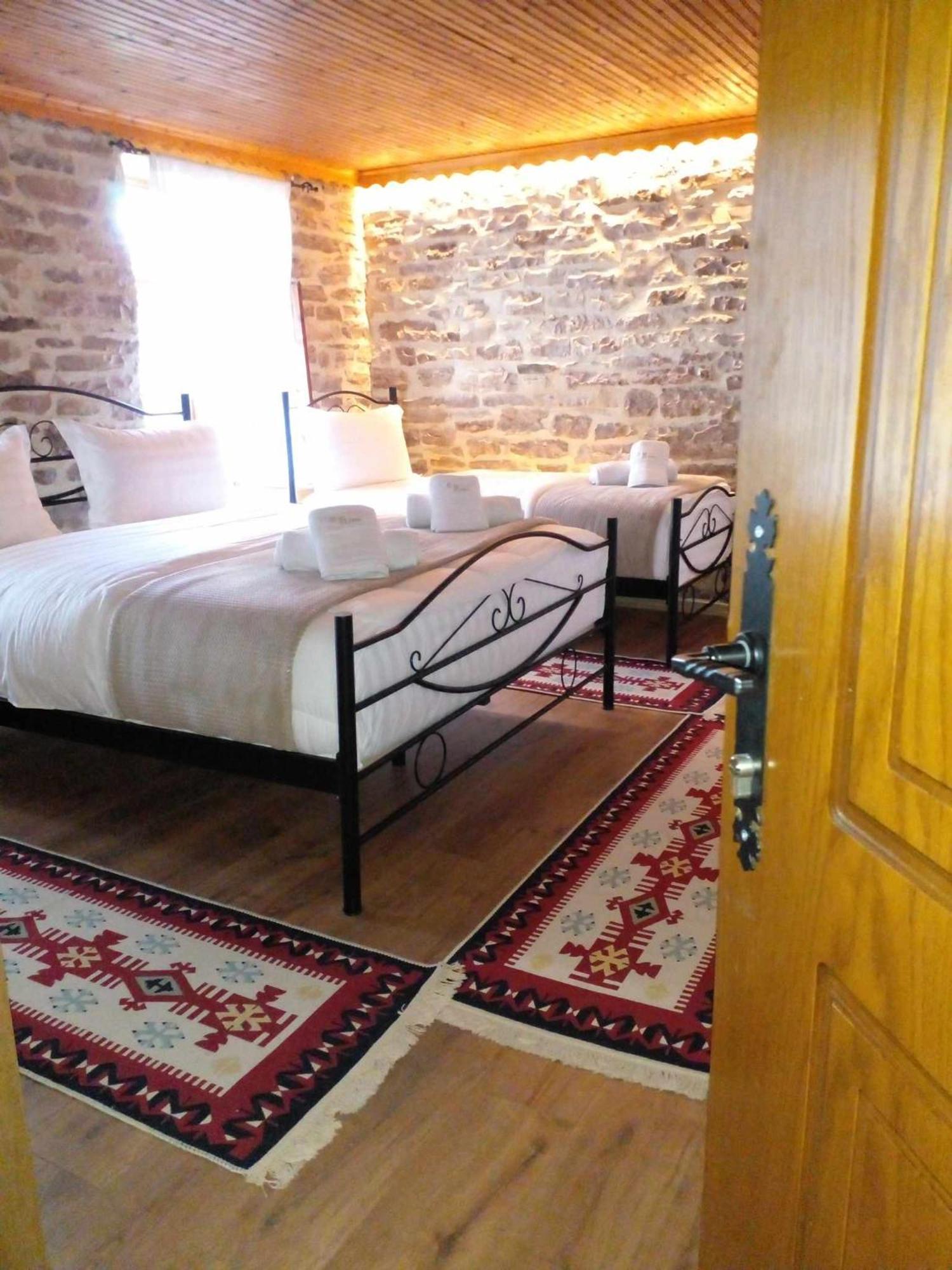 Guest House Hasko Gjirokastër Eksteriør bilde