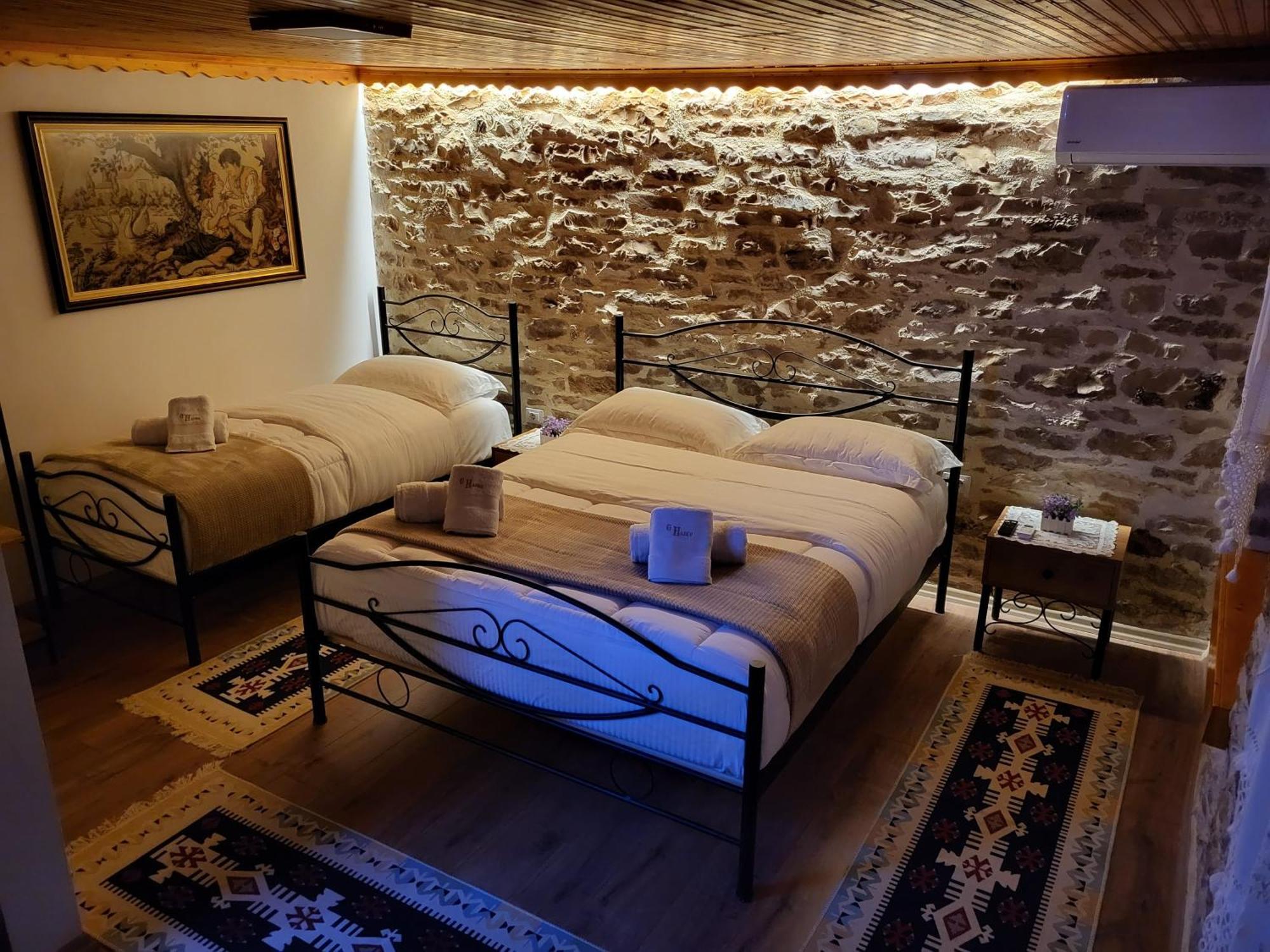 Guest House Hasko Gjirokastër Eksteriør bilde